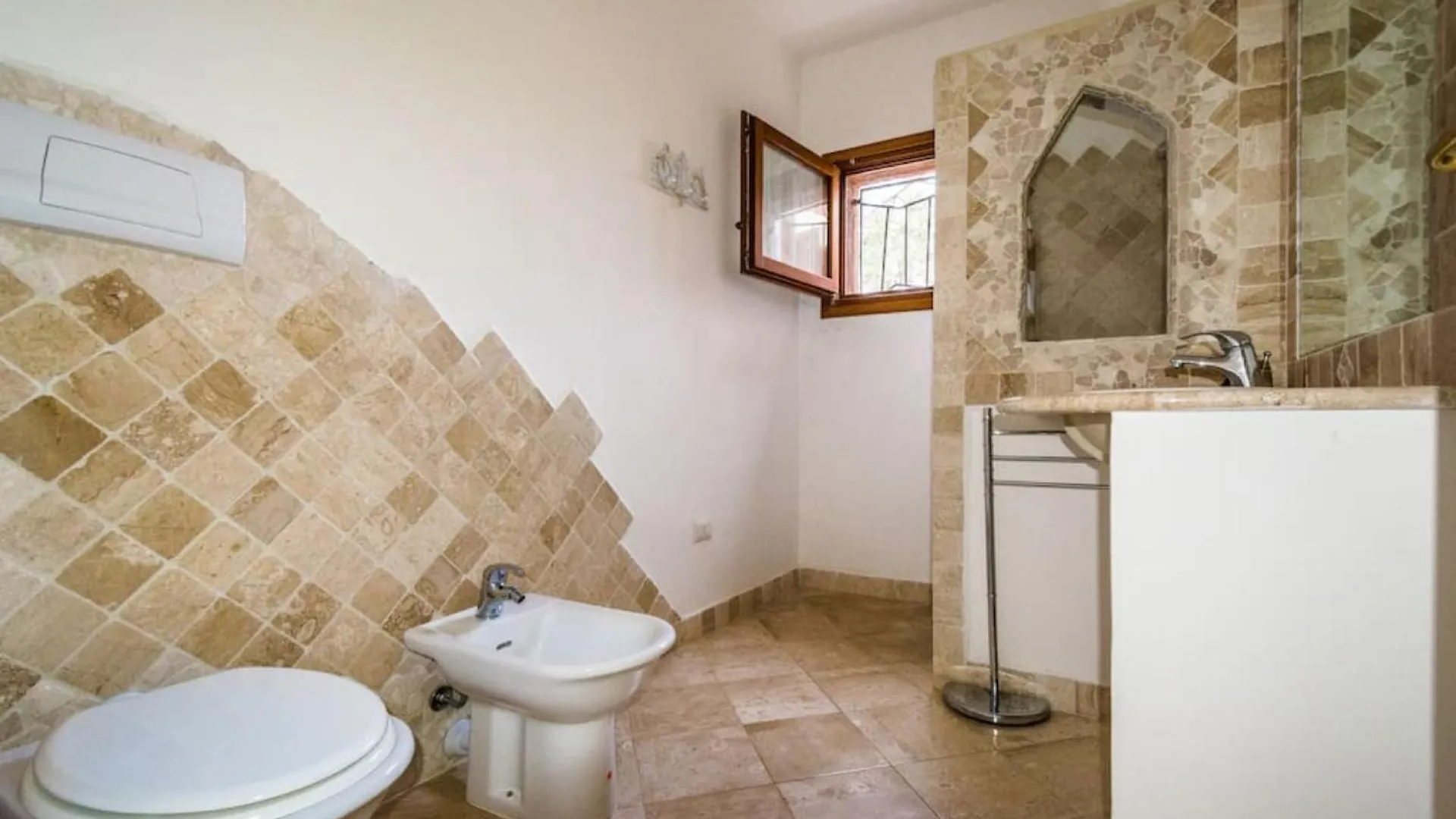 Seaview Apartment Porto Pozzo 0*,  Italy